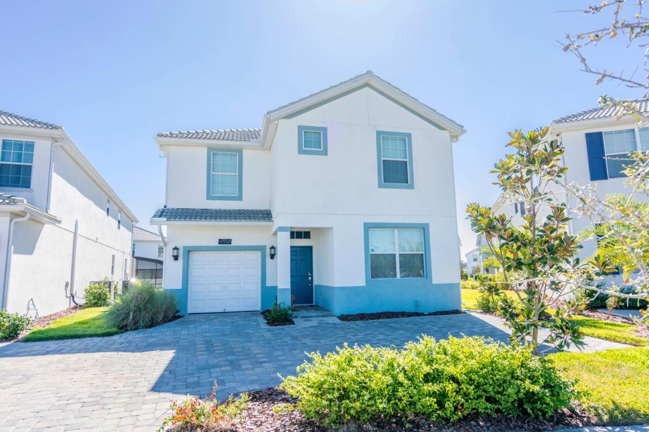 Enchanting Decor Home With Private Pool At Storey Lake Resort Sl4714 Kissimmee Eksteriør billede