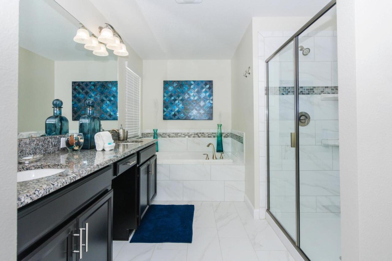 Enchanting Decor Home With Private Pool At Storey Lake Resort Sl4714 Kissimmee Eksteriør billede