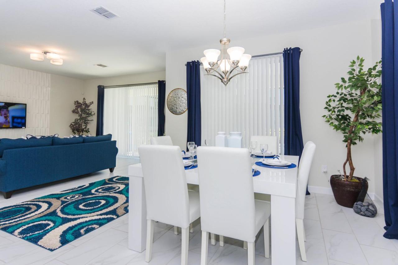 Enchanting Decor Home With Private Pool At Storey Lake Resort Sl4714 Kissimmee Eksteriør billede